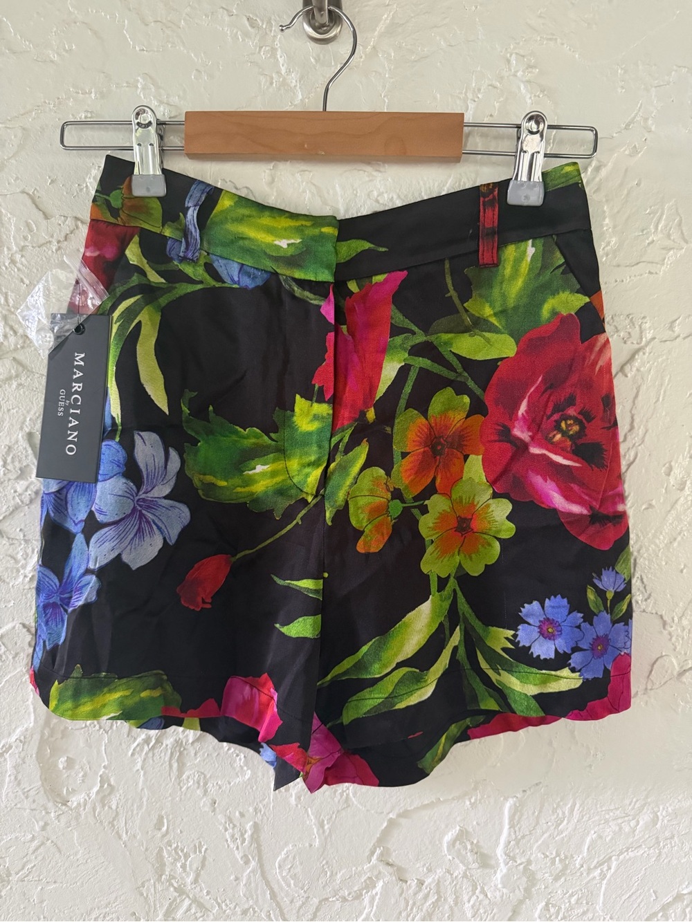 BNWT Guess by Marciano Black Floral High-Waist Shorts with Pink, Green, Blue